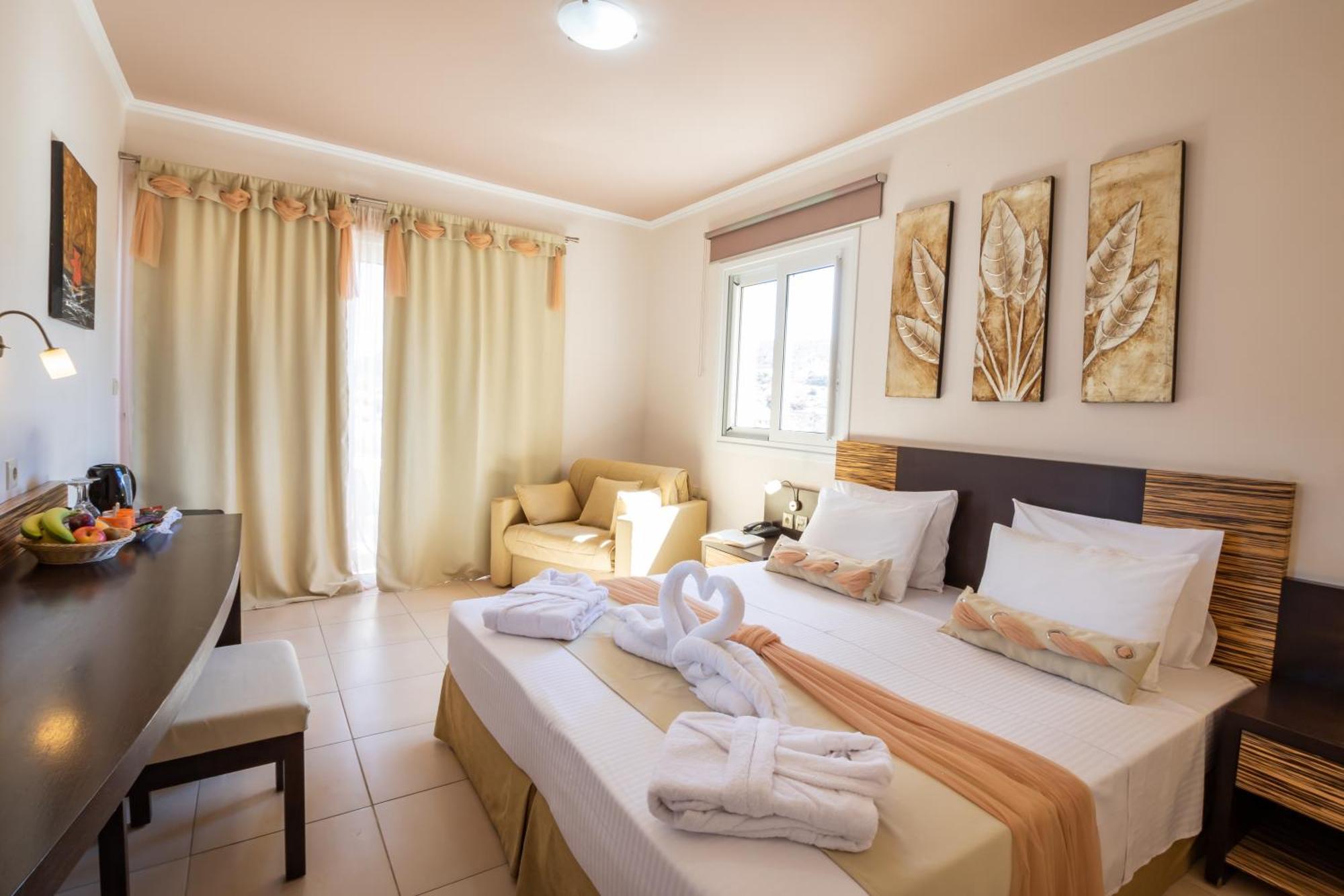 Nereides Hotel Karpathos Town  Exterior photo
