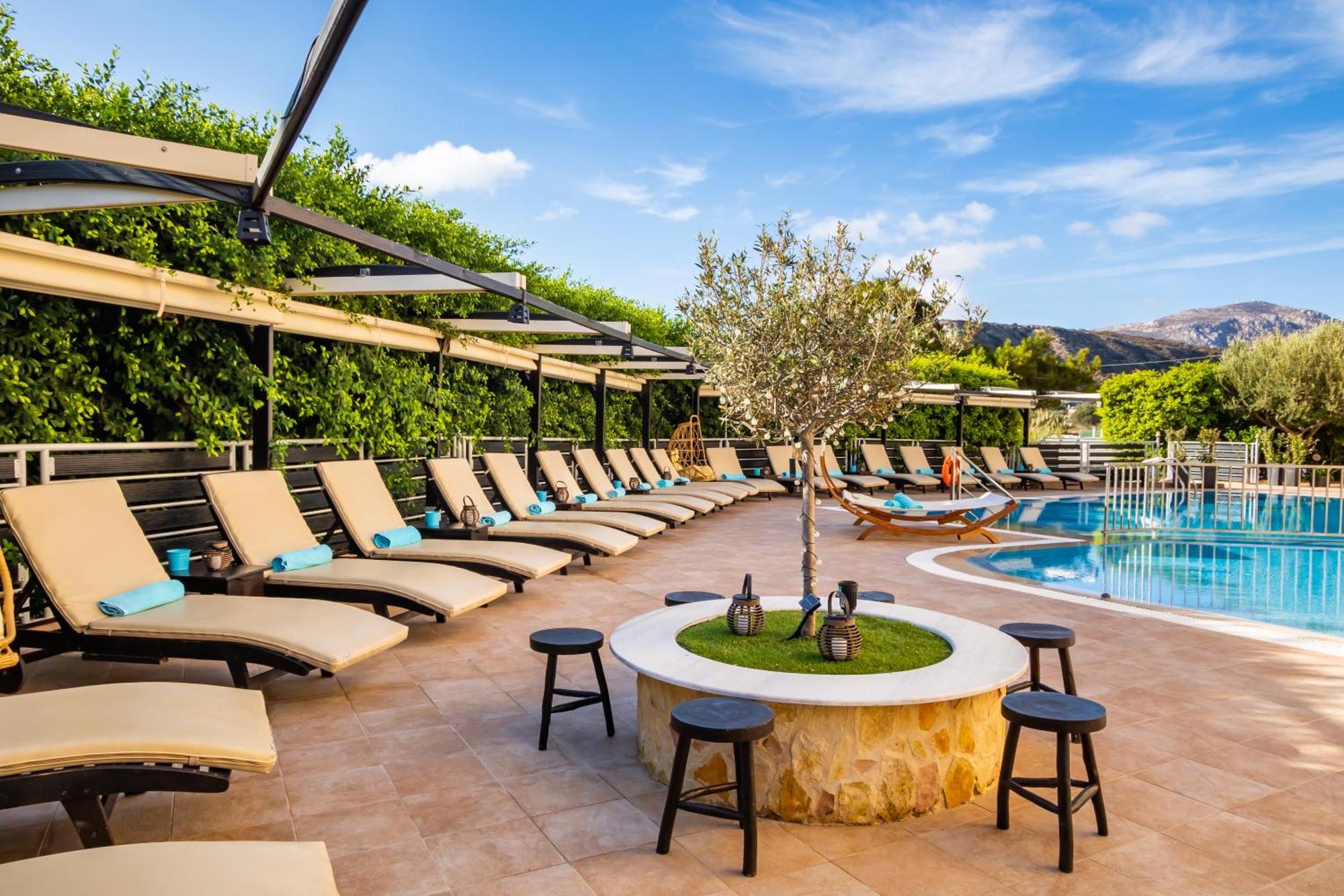 Nereides Hotel Karpathos Town  Exterior photo
